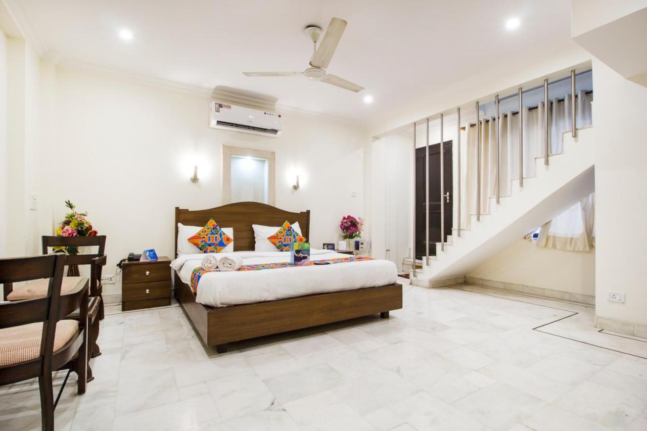 Fabhotel Namaste Bnb & Service Apartments Vasant Vihar New Delhi Exterior photo